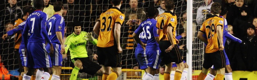  蓝军火力全开，切尔西客场横扫狼队