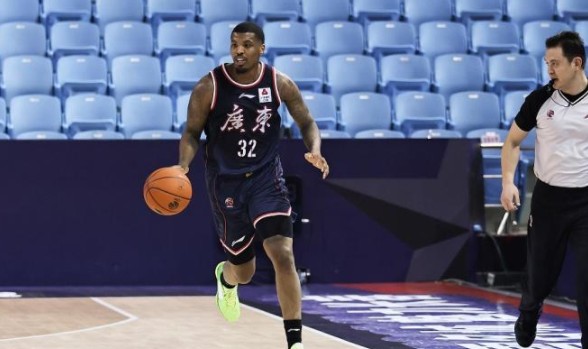  莱切青年才俊闪耀，替补奇兵绝杀助球队突围